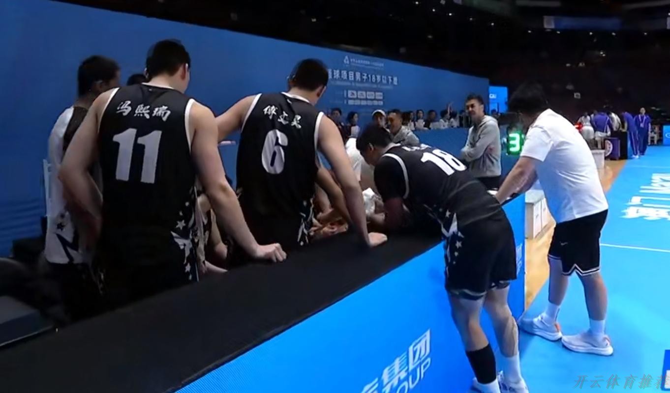 开云体育链接：终于来了！广东队“全能内线”打爆所有对手，杜锋亲自保驾护航！